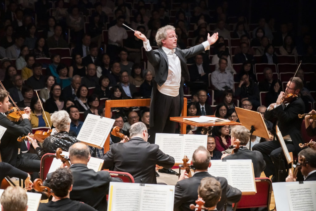 Franz Welser-Möst in Taipei with The Cleveland Orchestra